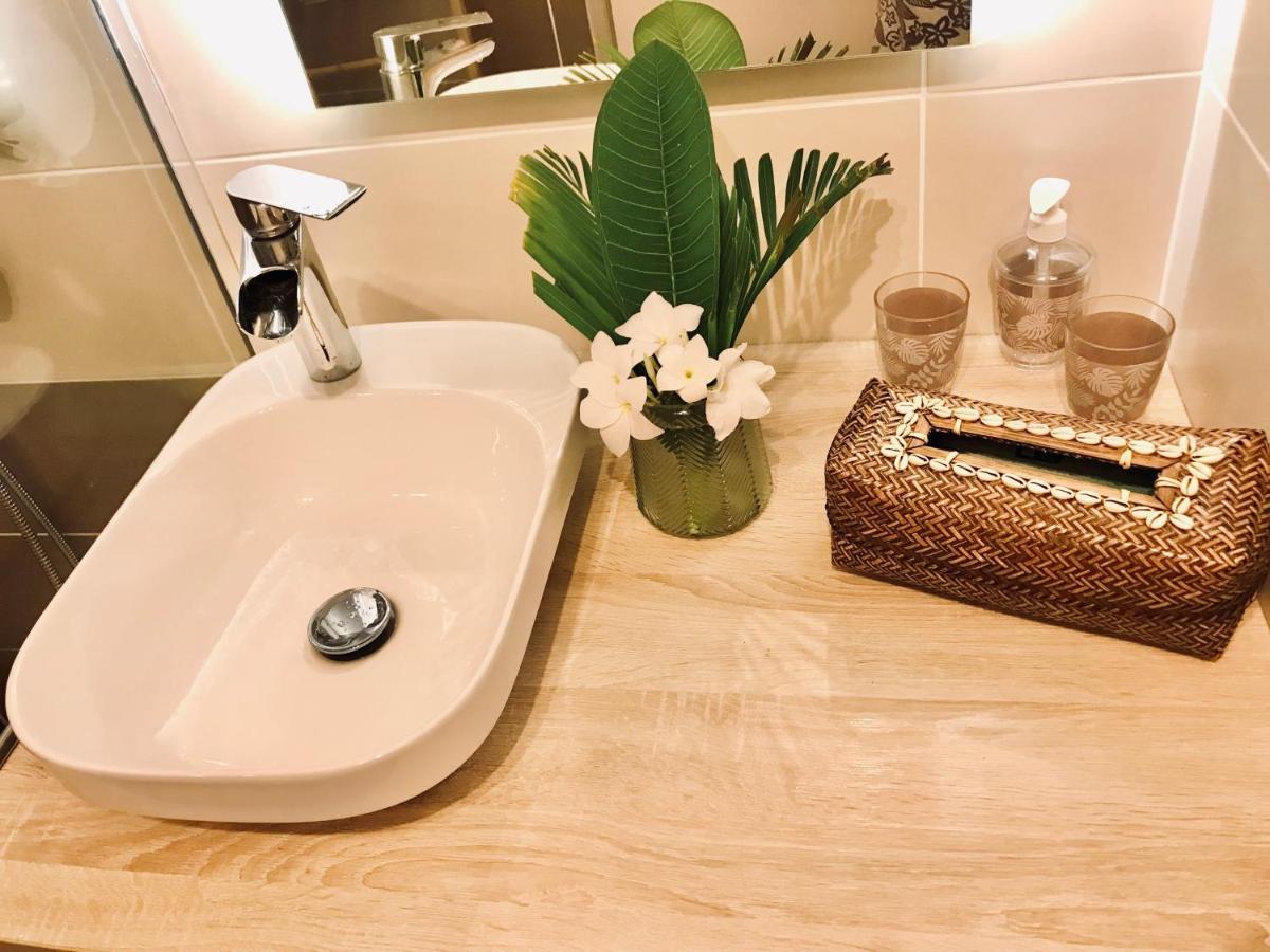 Coeur Tiare Studio Lounge Piscine Plage Cocotiers サン・フランソワ エクステリア 写真
